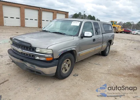 2001 Chevrolet Silverado 1500 Ls z USA, uszkodzony, nr VIN 2GCEC19T511144617